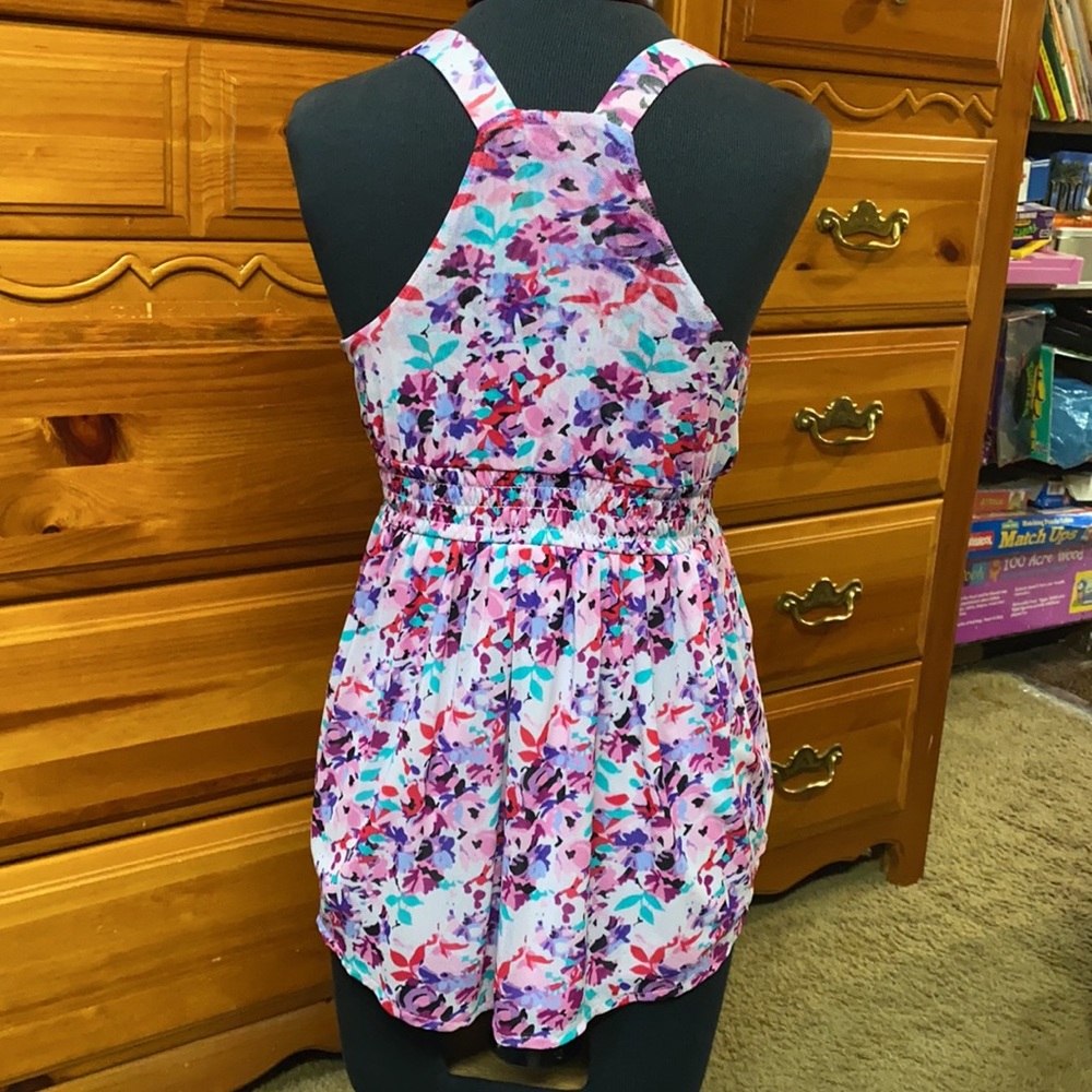 Ruffled Top - Picture 2 of 2